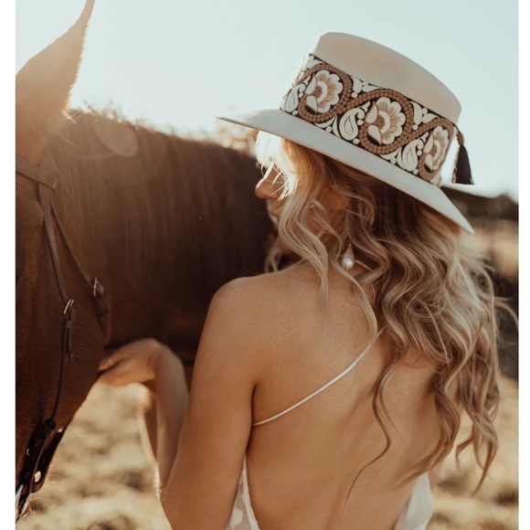 Hats n Roses Accessories - Hats N' Roses Stephanie Danielle Fedora Cowboy Hat Aurora Ivory Embroidered L